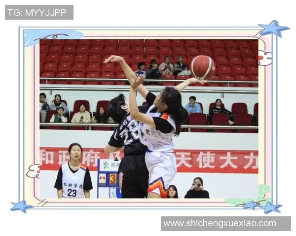 全力以赴迎接挑战 全国高校篮球赛激烈开赛 球员拼搏 展现青春风采